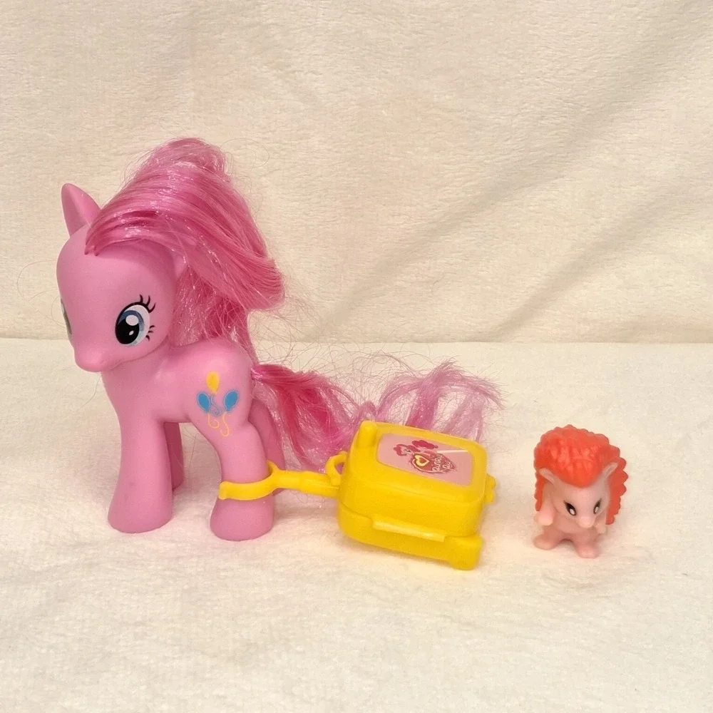 My Little Pony G4 Travel Pinkie Pie w/ Hedgehog Pet Animal Friend